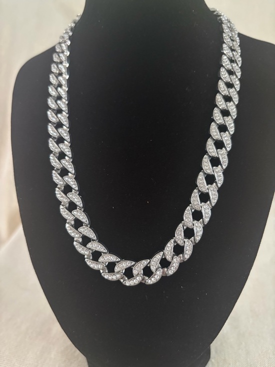 Jewelry - Silver Crystal Cuban Link Necklace - Women Jewelry